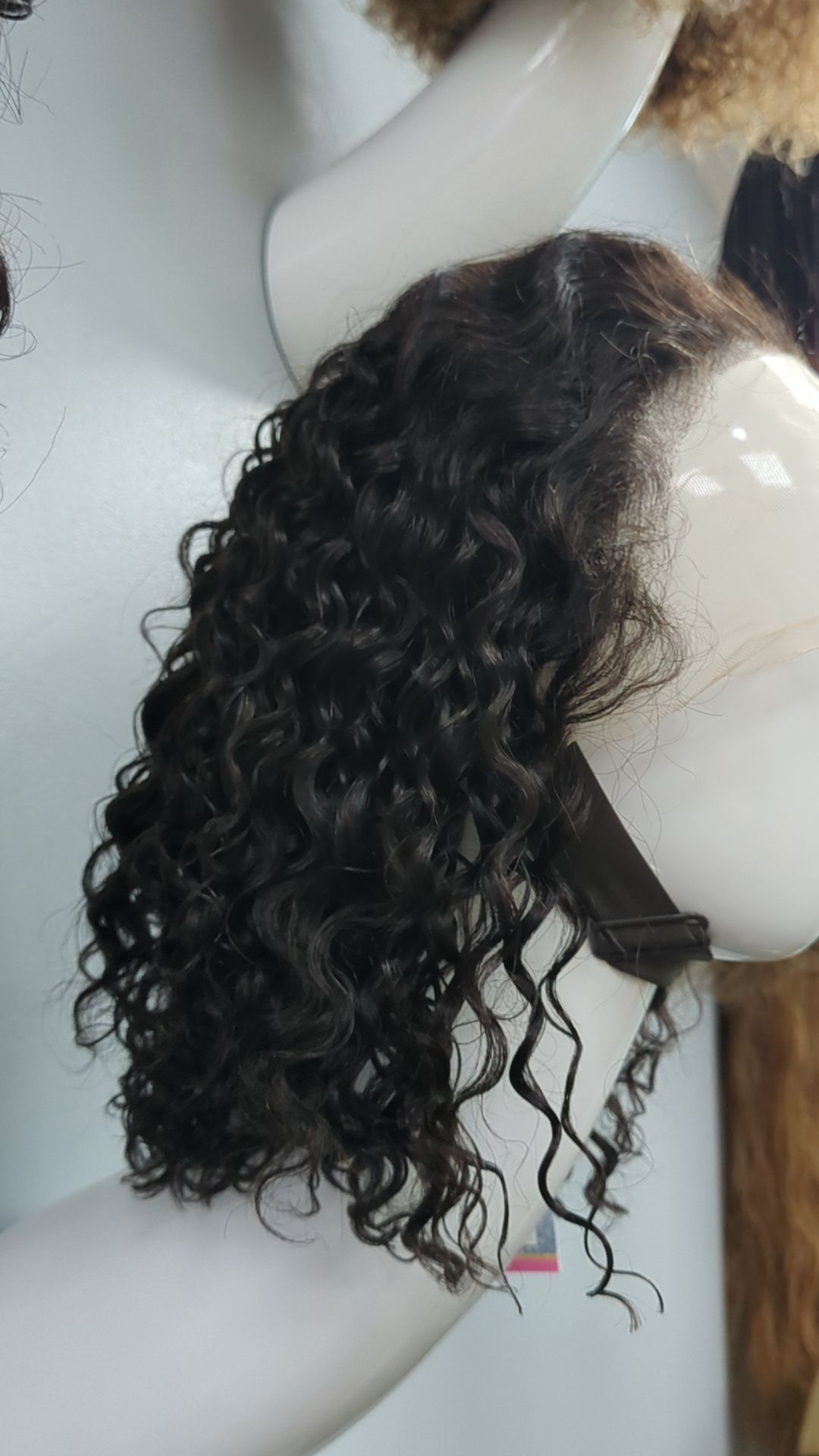Jade Loose Curly Wig - Image 2