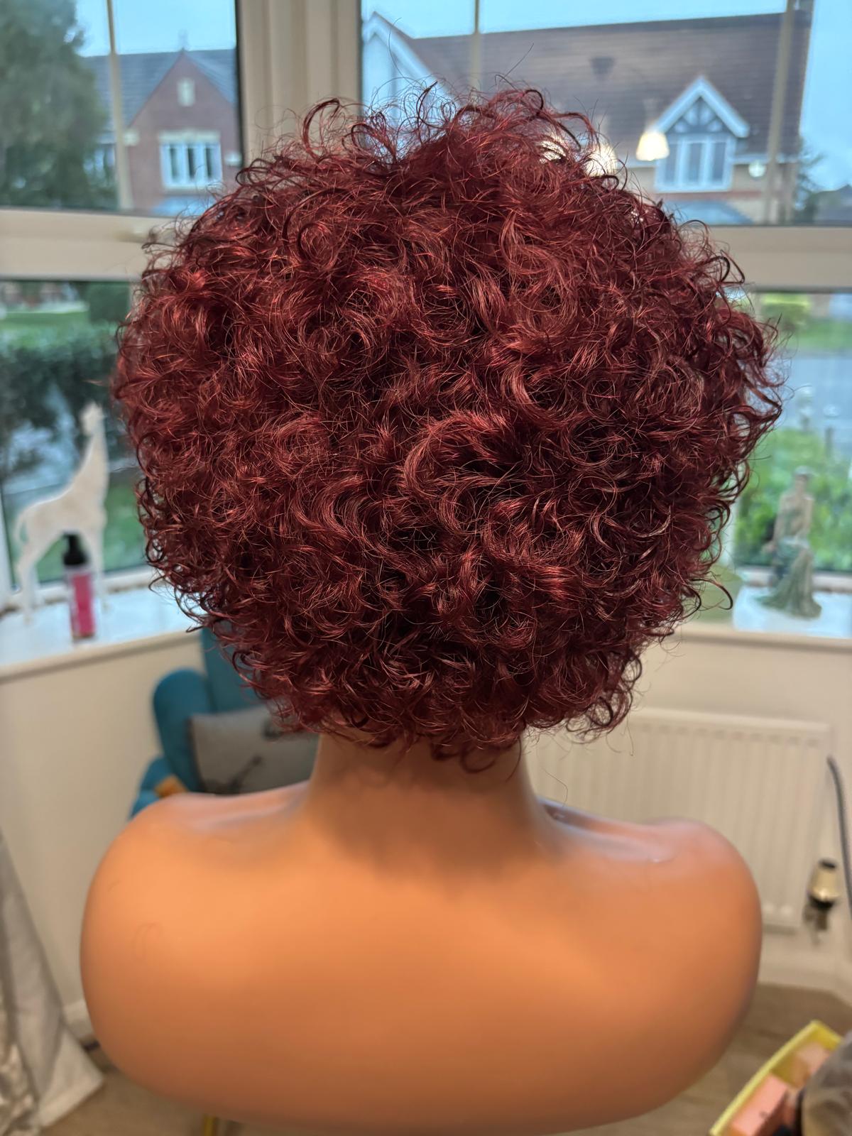 Pixel curly wig (red) - Image 3