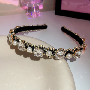 Classic Pearl Hair Band